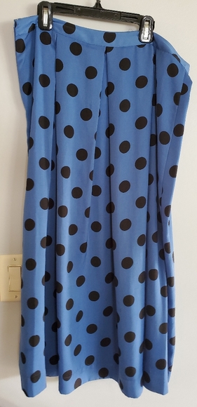 Long skirt - Picture 1 of 1